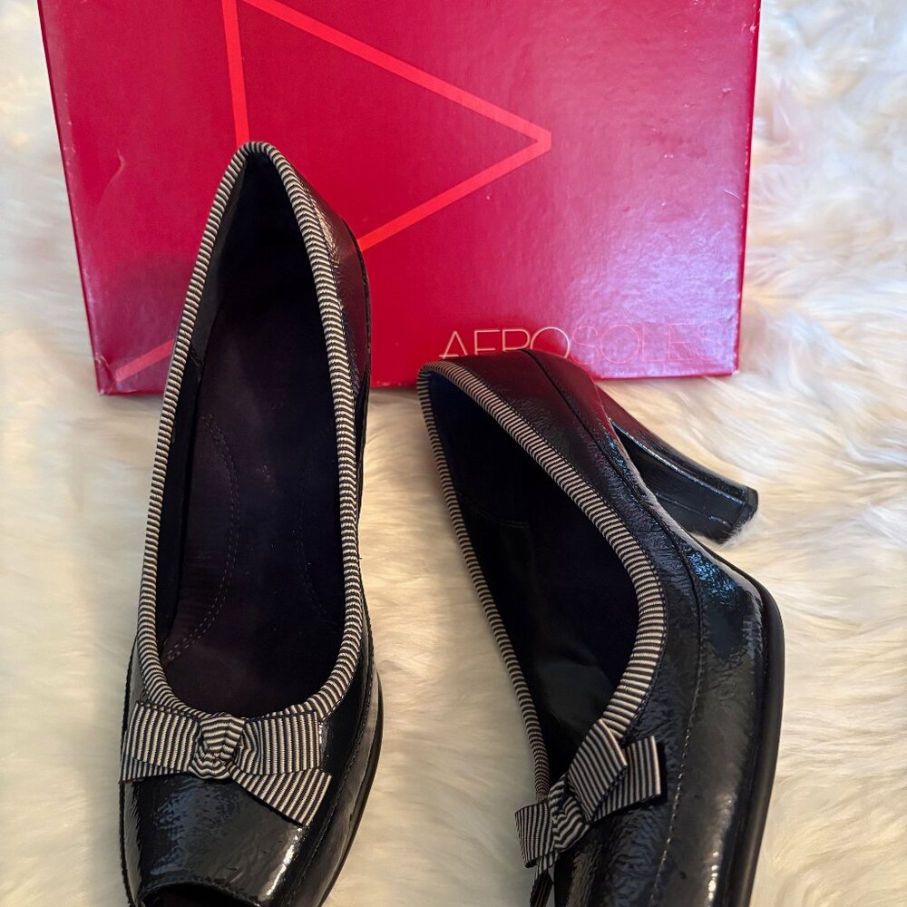 Women's Aerosoles Navy Shoes